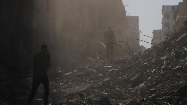 عودة النازحين إلى ركام منازلهم المدمرة تفتح فصلا جديدا للصمود والبقاء في قطاع غزة  - سبوتنيك عربي