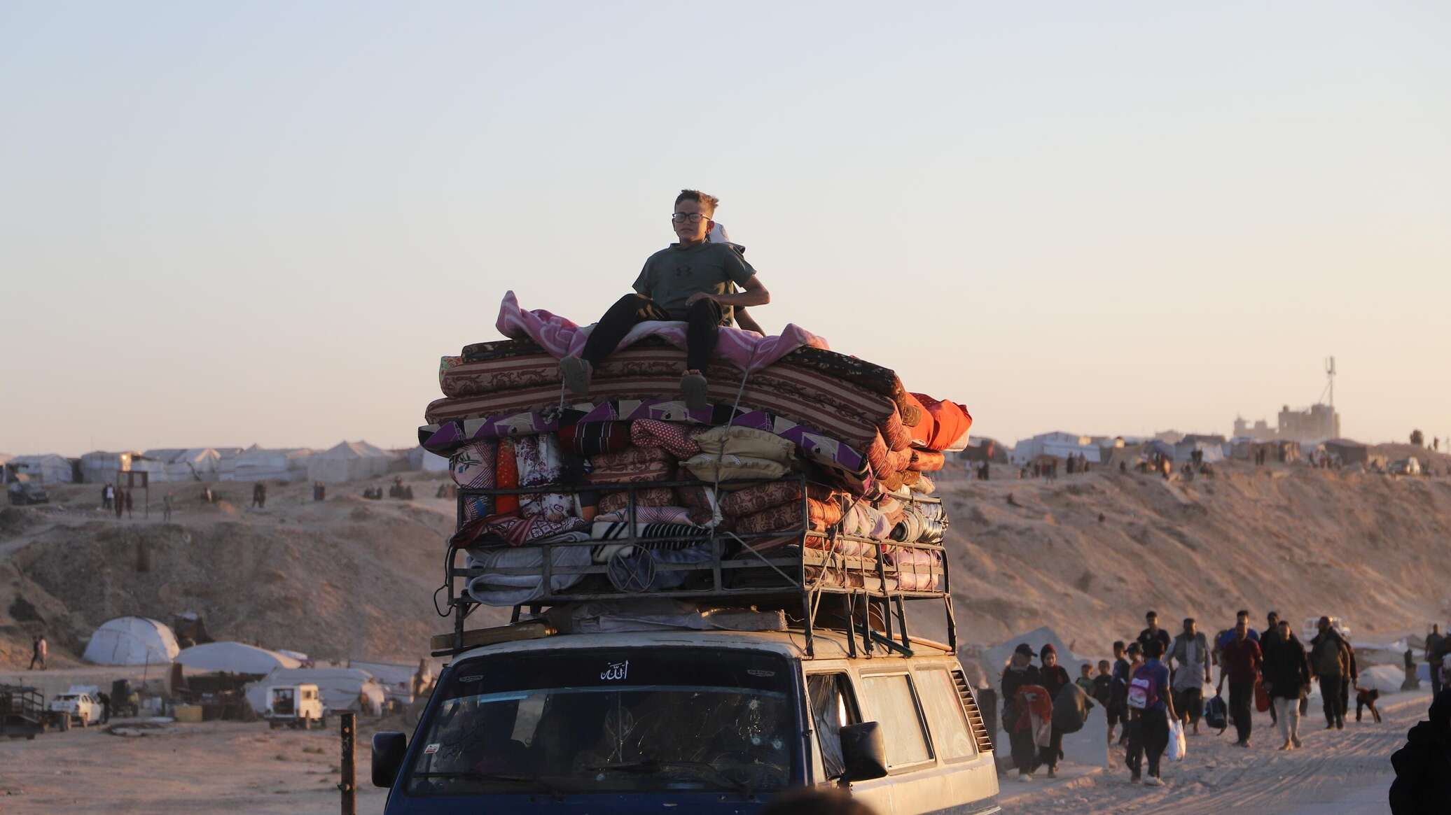 إسرائيل توسع "الخط الأصفر" في قطاع غزة.. ونتنياهو يريد اعتراف ترامب به "حدودا جديدة" لإسرائيل