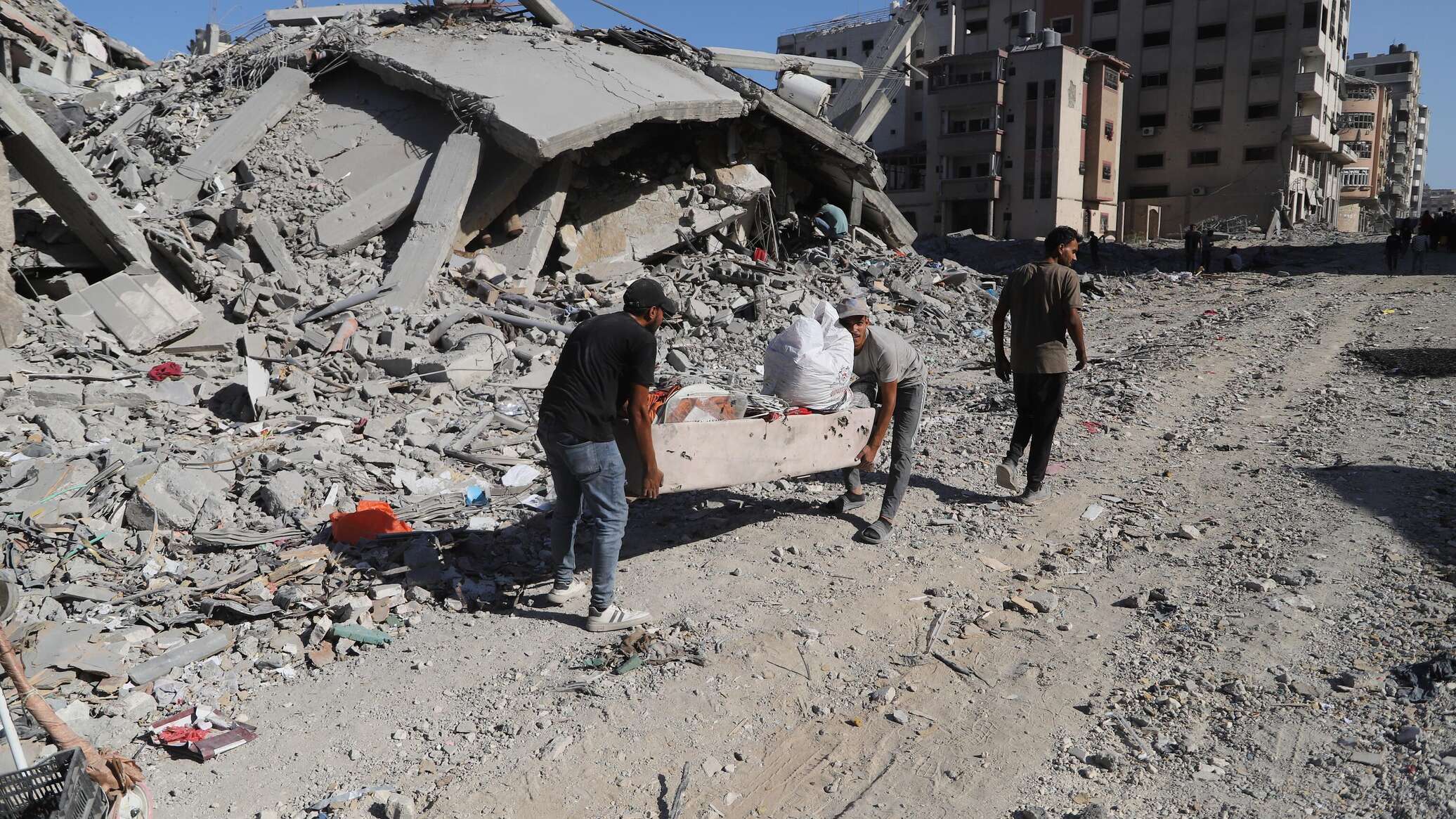 رئيس الوزراء الفلسطيني: نستعد لتنفيذ خطة التعافي وإعادة الإعمار في غزة