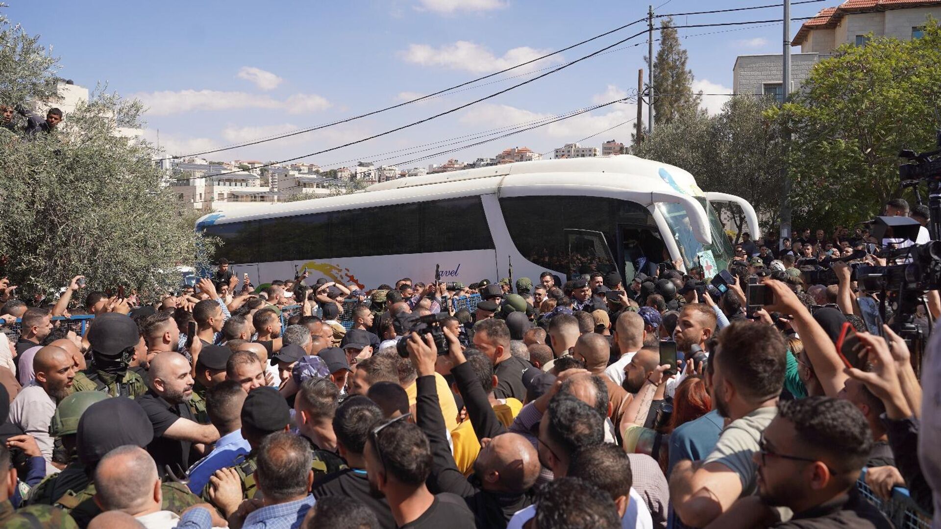 تحرير الأسرى الفلسطينيين - سبوتنيك عربي, 1920, 13.10.2025