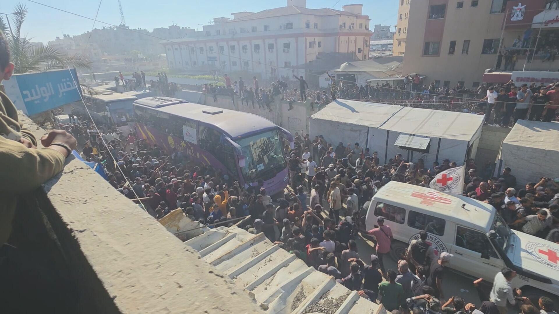 الإفراج عن الأسرى ضمن اتفاق غزة وقمة شرم الشيخ تغلق باب الحرب - سبوتنيك عربي, 1920, 14.10.2025