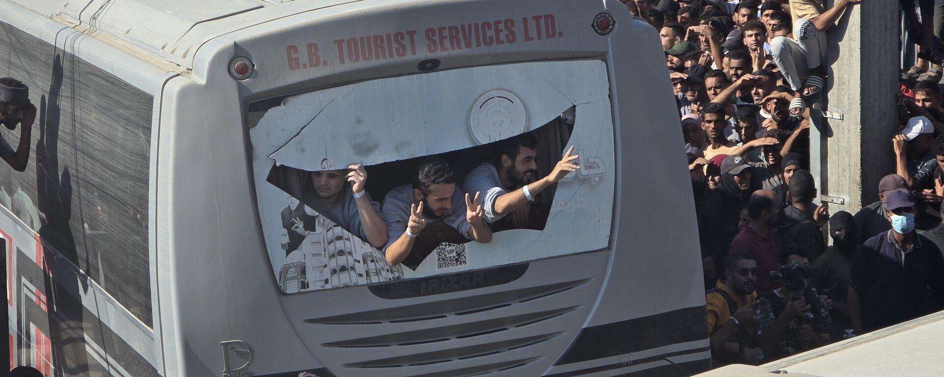 الإفراج عن الأسرى ضمن اتفاق غزة وقمة شرم الشيخ تغلق باب الحرب - سبوتنيك عربي, 1920, 14.10.2025