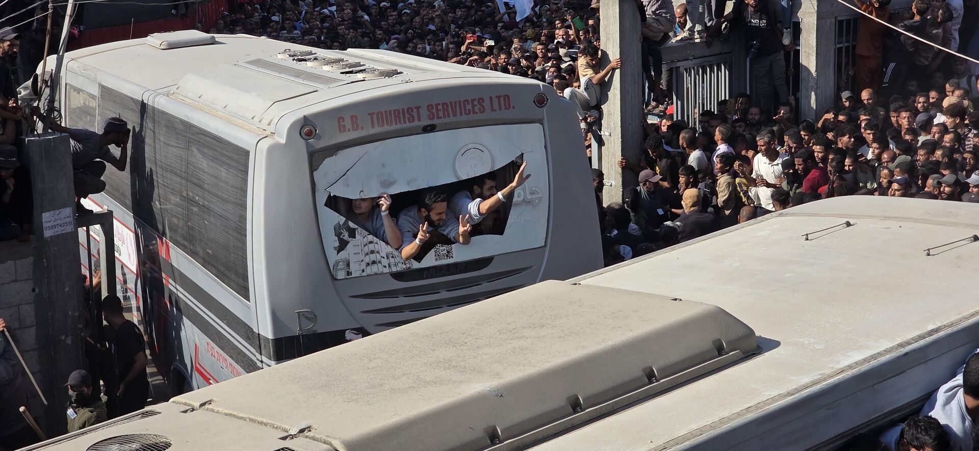 الإفراج عن الأسرى ضمن اتفاق غزة وقمة شرم الشيخ تغلق باب الحرب - سبوتنيك عربي, 1920, 14.10.2025