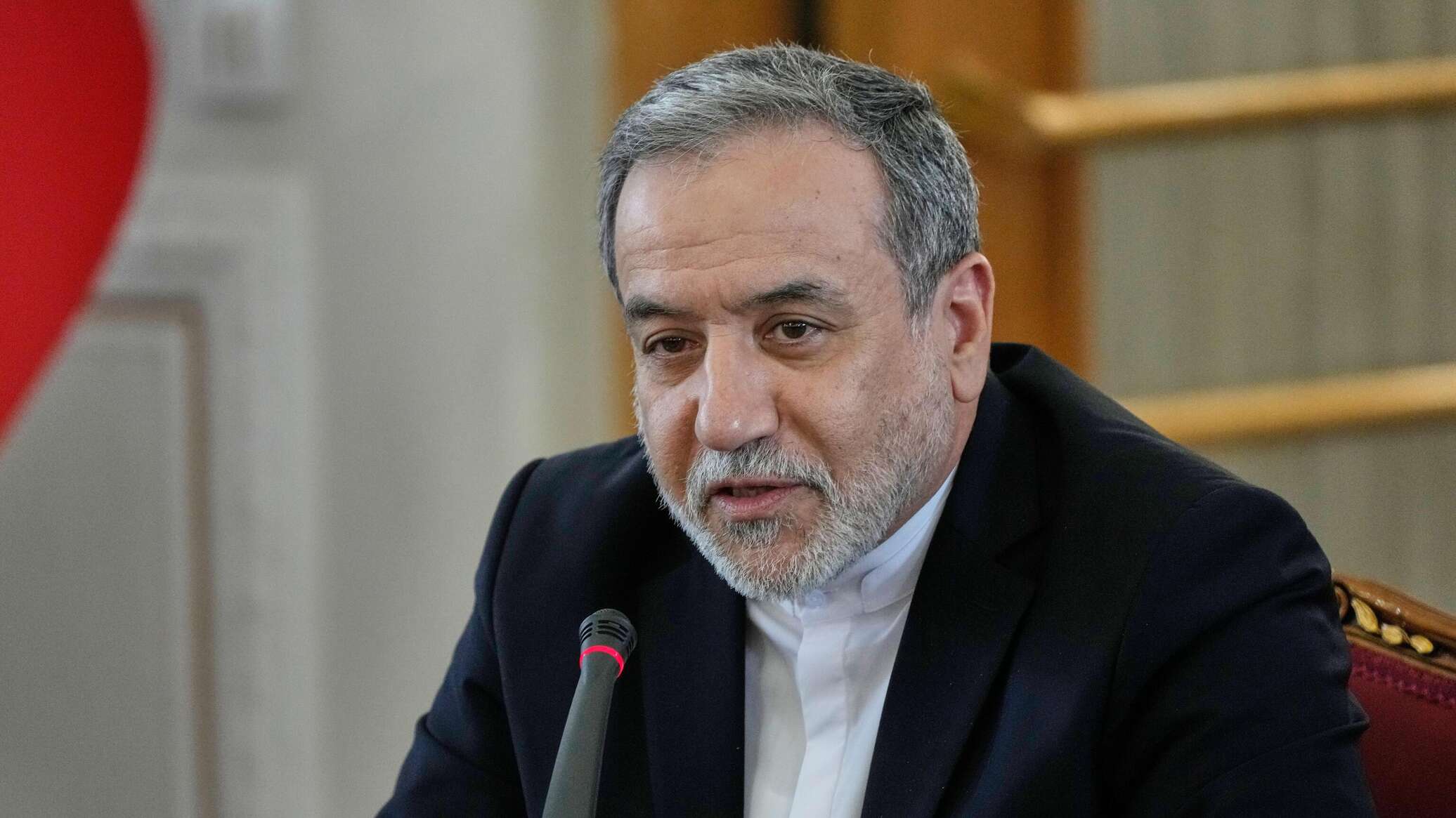 عراقجي: جيراننا هم رئتنا للتنفس في ظروف الحظر المفروض