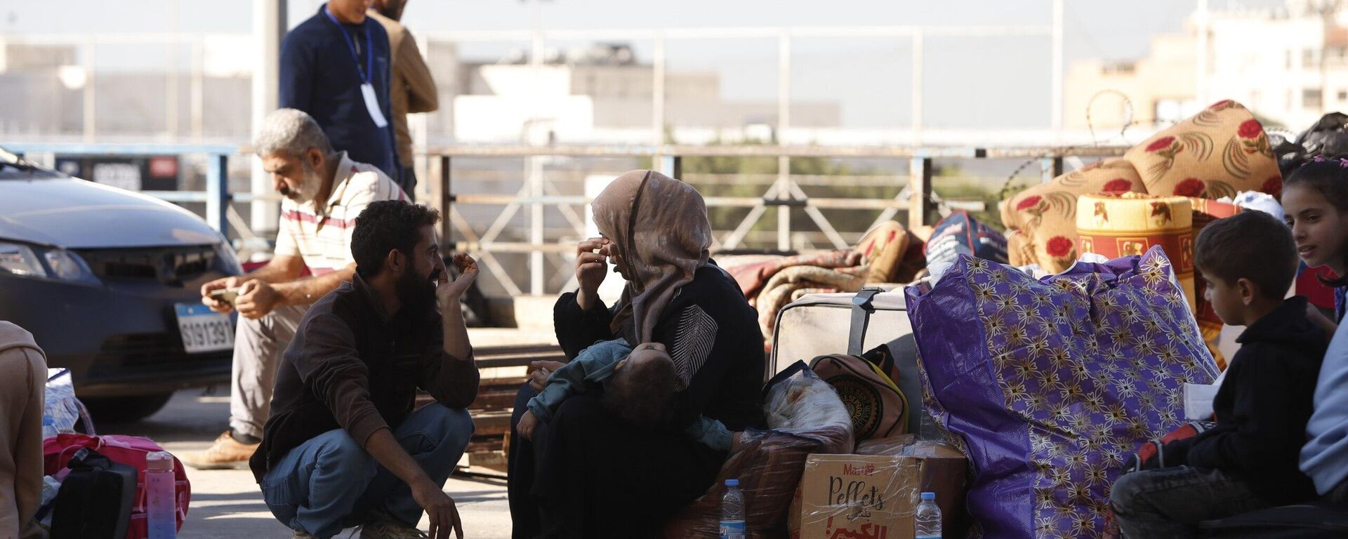 لبنان يطلق المرحلة الخامسة من خطة العودة المنظمة للنازحين السوريين - سبوتنيك عربي, 1920, 15.10.2025