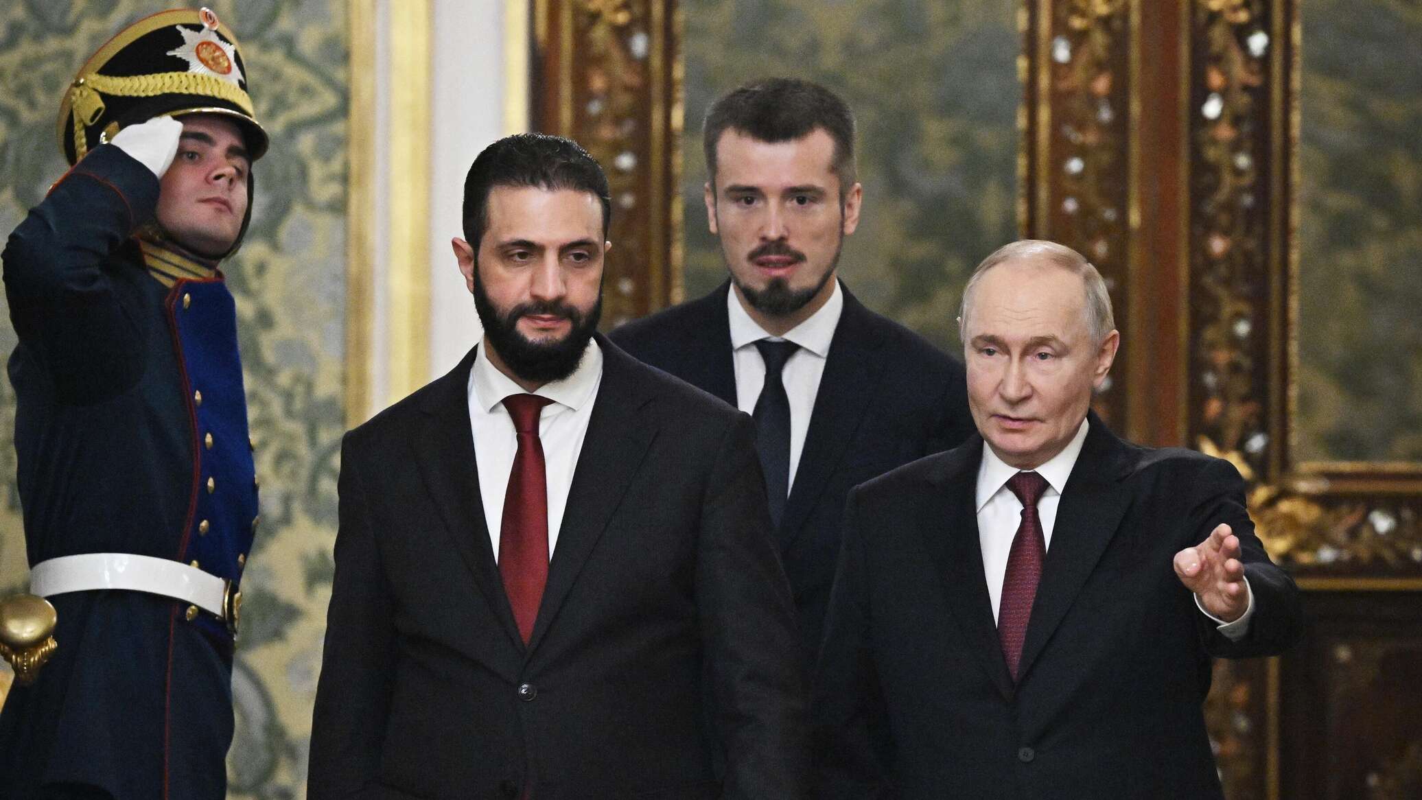 محلل سوري لـ"سبوتنيك": تعزيز العلاقات السورية-الروسية ممكن في ظل التطورات الجديدة