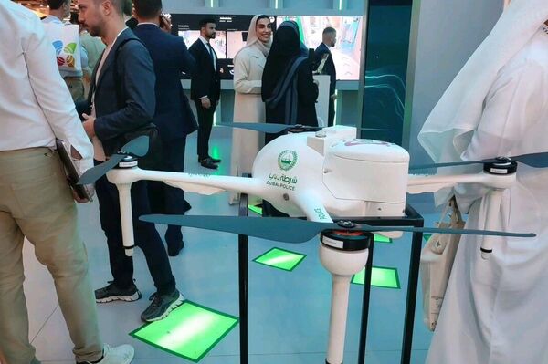 شرطة دبي تكشف عن منظومة مرورية ذكية للحد من الحوادث خلال معرض جيتكس غلوبال 2025  - سبوتنيك عربي