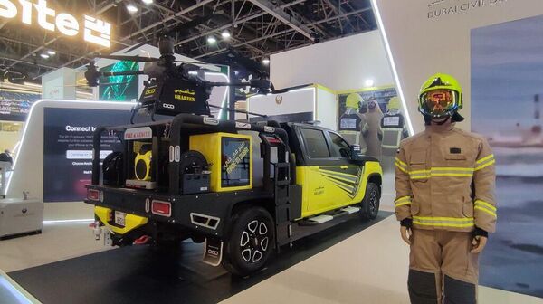 شاهين... الإمارات تكشف عن مسيرة ذكية لمواجهة حرائق الأبراج - سبوتنيك عربي