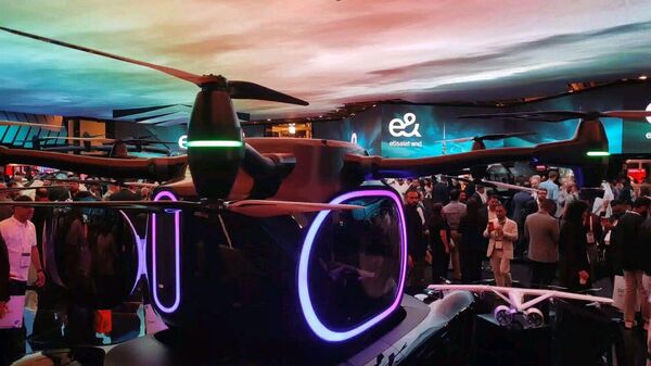 الكشف عن أول طائرة كهربائية تاكسي في معرض جيتكس غلوبال دبي - سبوتنيك عربي