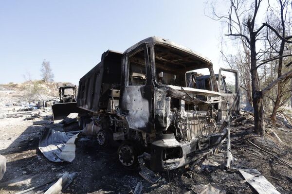 غارات إسرائيلية مدمّرة تستهدف معمل إسمنت ومجبل زفت في الجنوب اللبناني - سبوتنيك عربي