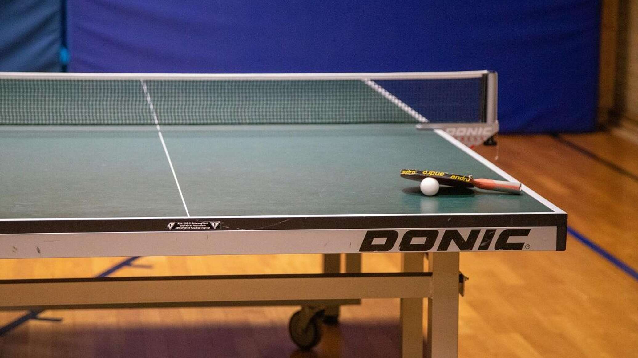 مشاجرة على الهواء بين لاعبي منتخب مصر في بطولة أفريقيا لتنس الطاولة… فيديو
