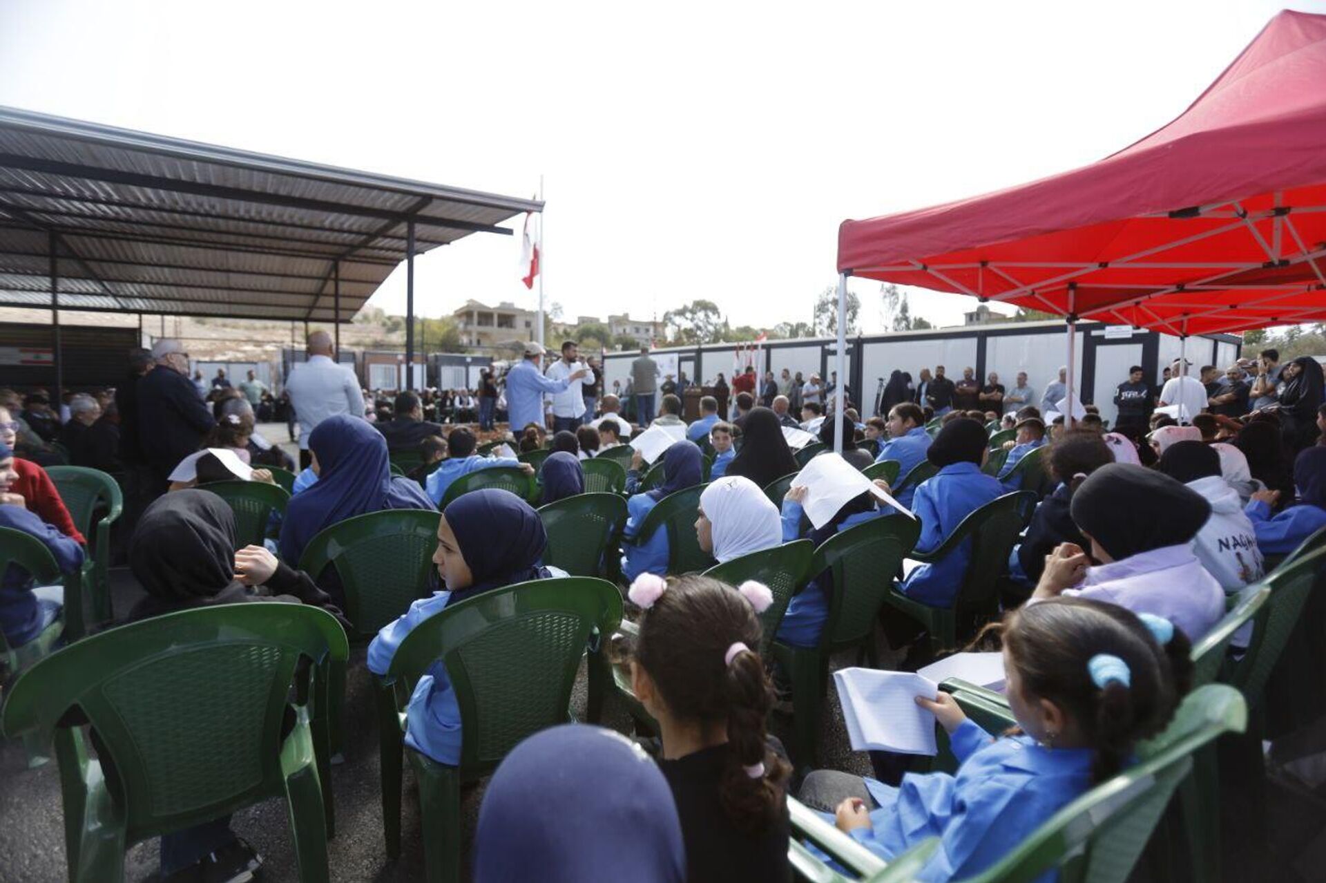 عدسة سبوتنيك ترصد عودة الحياة الدراسية إلى بلدة ميس الجبل جنوبي لبنان - سبوتنيك عربي, 1920, 20.10.2025