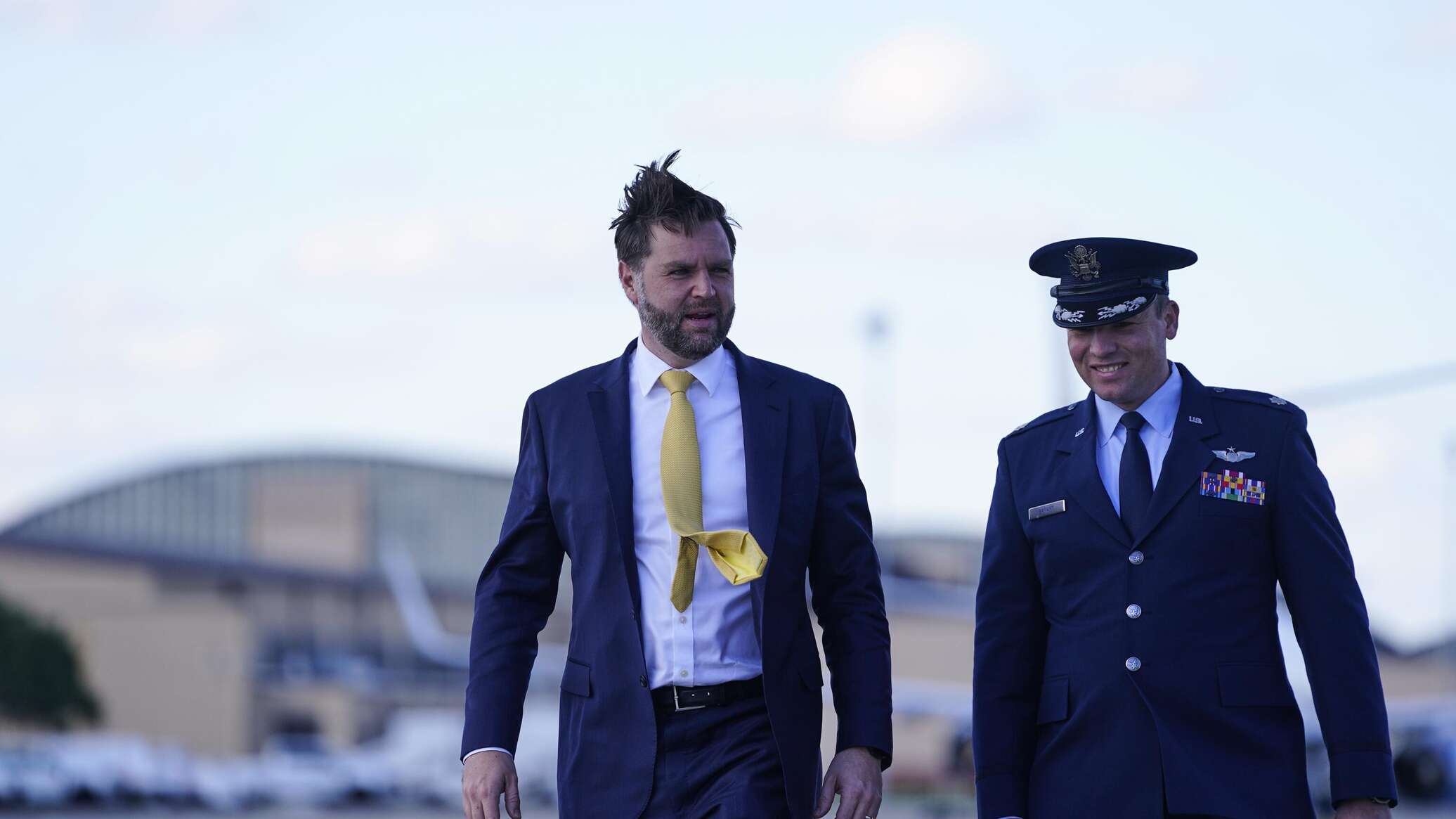 فانس يصل إلى إسرائيل لـ"إنقاذ" اتفاق الهدنة في غزة