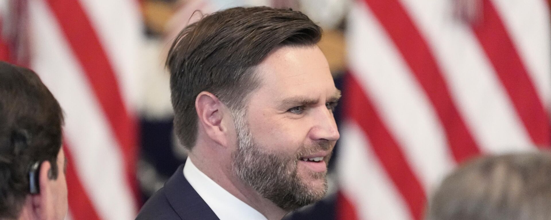  جيه دي فانس، نائب الرئيس الأمريكي - سبوتنيك عربي, 1920, 28.10.2025