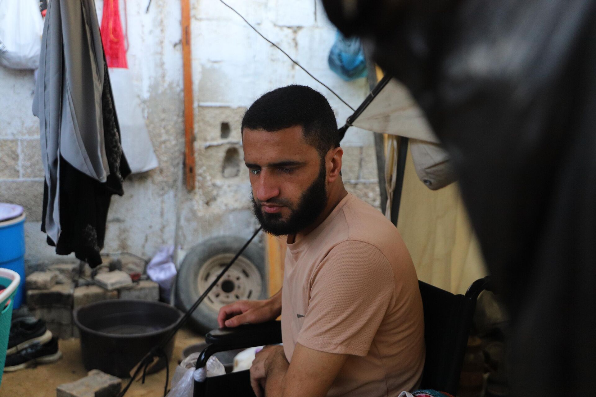 أسير فلسطيني تنفس الحرية ولم يرها ويتمنى إبصار والدته ولو بعين واحدة - سبوتنيك عربي, 1920, 23.10.2025