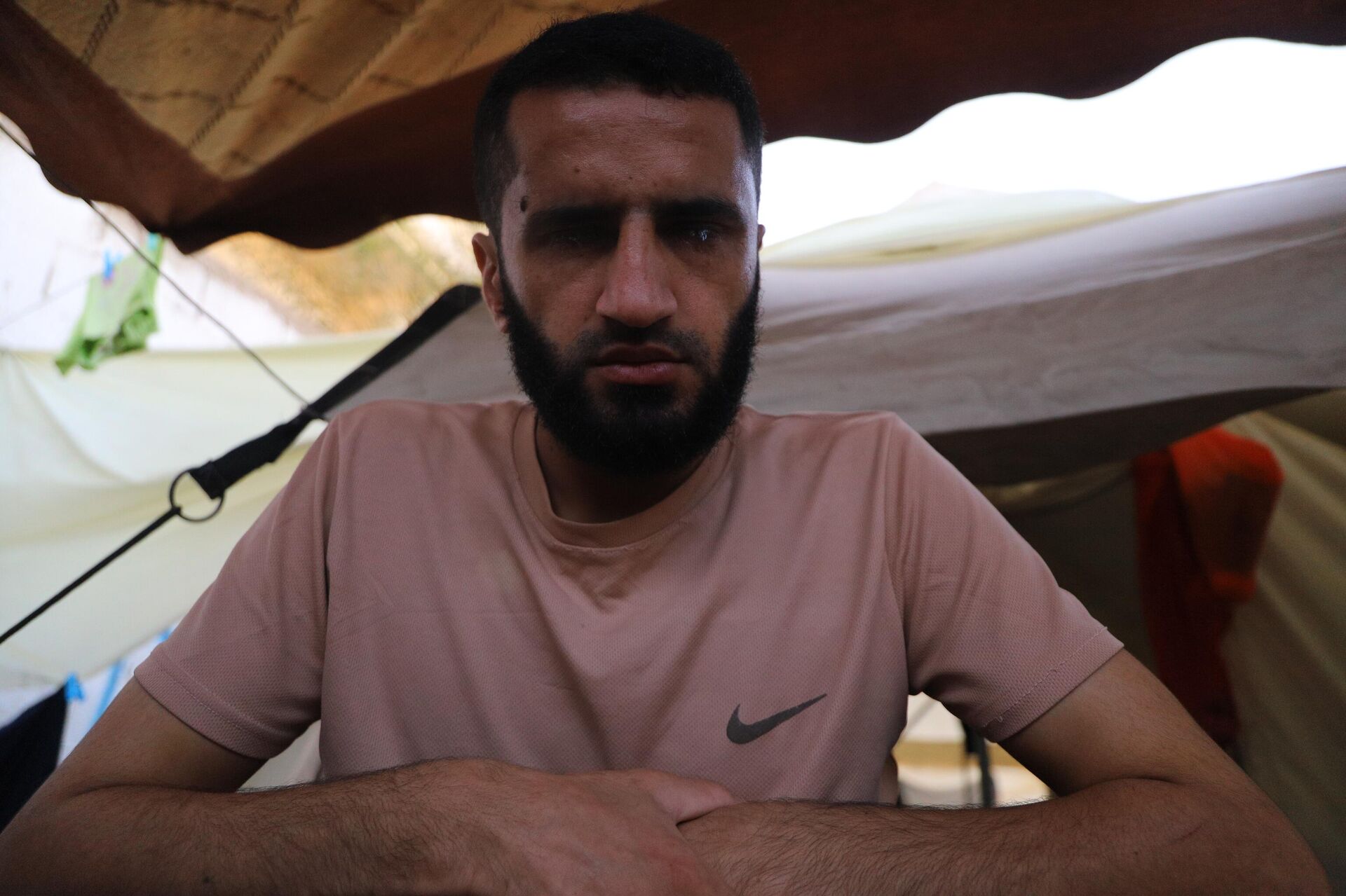 أسير فلسطيني تنفس الحرية ولم يرها ويتمنى إبصار والدته ولو بعين واحدة - سبوتنيك عربي, 1920, 23.10.2025