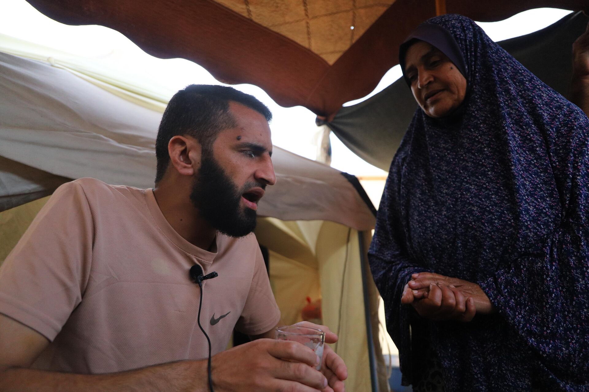 أسير فلسطيني تنفس الحرية ولم يرها ويتمنى إبصار والدته ولو بعين واحدة - سبوتنيك عربي, 1920, 23.10.2025