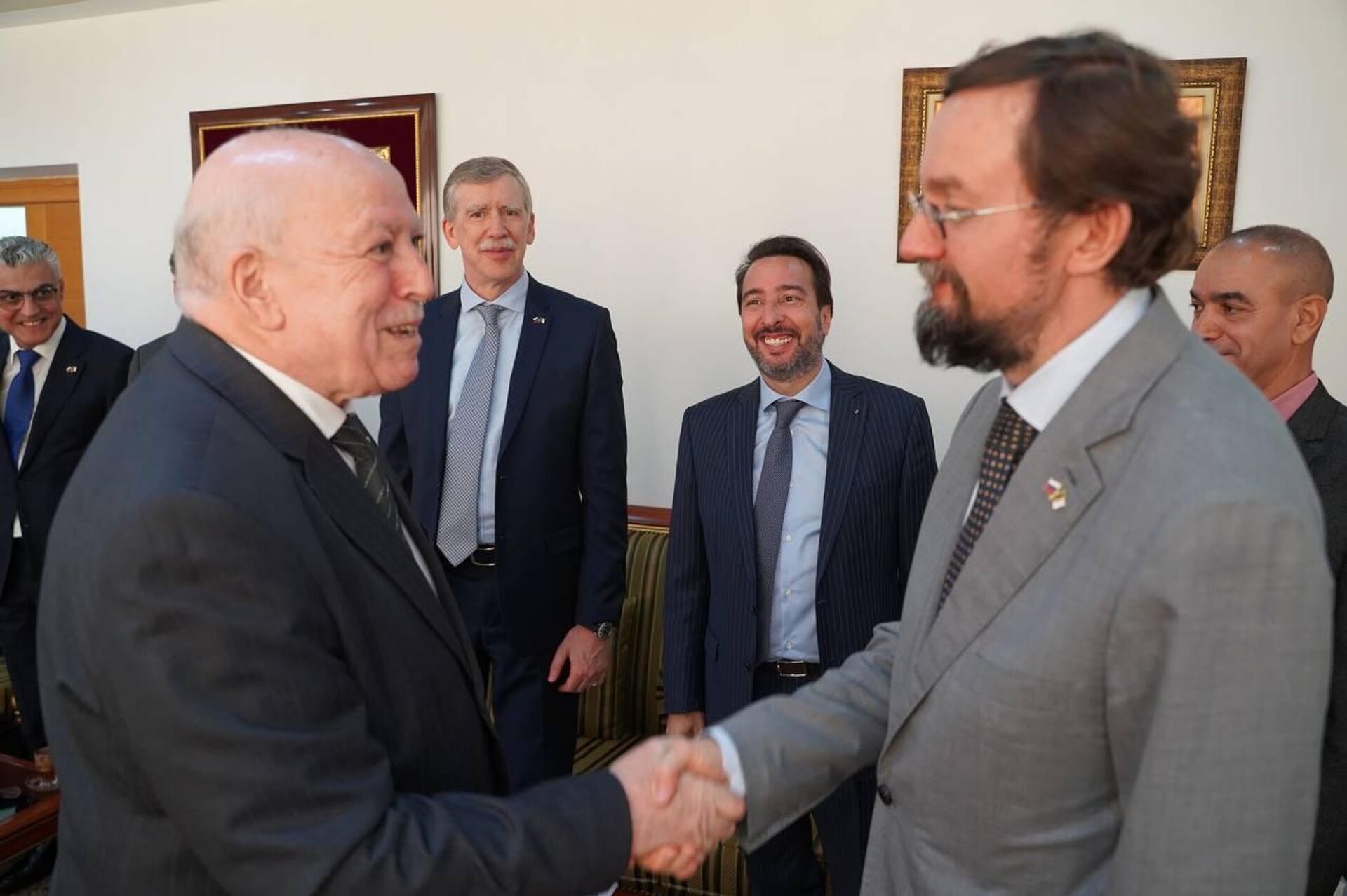 رئيس منظمة أرباب الأعمال الروسية، أليكسي ريبيك، يجري زيارة إلى الجزائر - سبوتنيك عربي, 1920, 23.10.2025