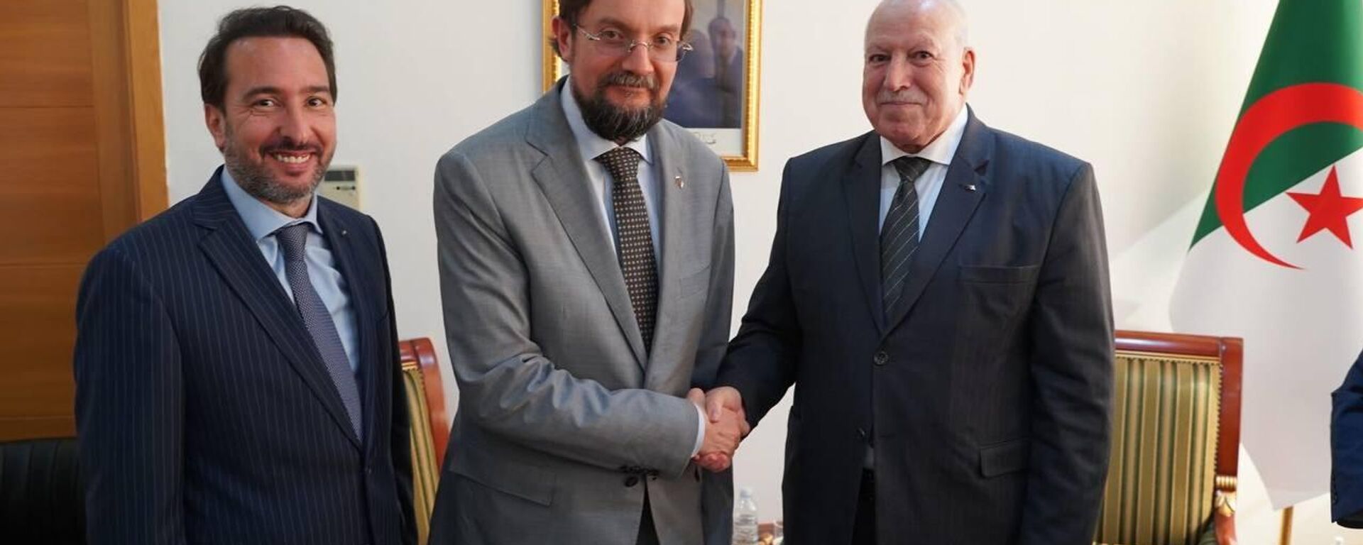 رئيس منظمة أرباب الأعمال الروسية، أليكسي ريبيك، يجري زيارة إلى الجزائر - سبوتنيك عربي, 1920, 23.10.2025