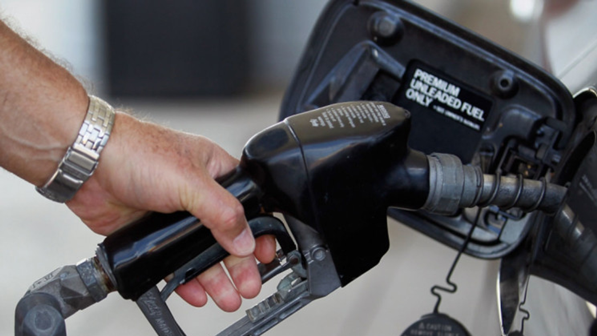 نقابة أصحاب محطات المحروقات اللبنانية: العقوبات على الشركات الروسية ستؤدي لارتفاع الأسعار