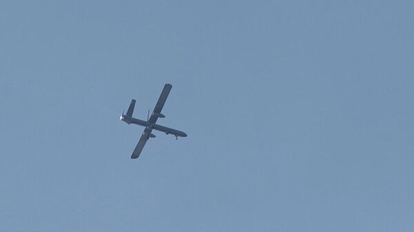 طائرة مسيرة إسرائيلية تحلق فوق بيروت، لبنان، 20 أكتوبر/ تشرين الأول 2025 - سبوتنيك عربي