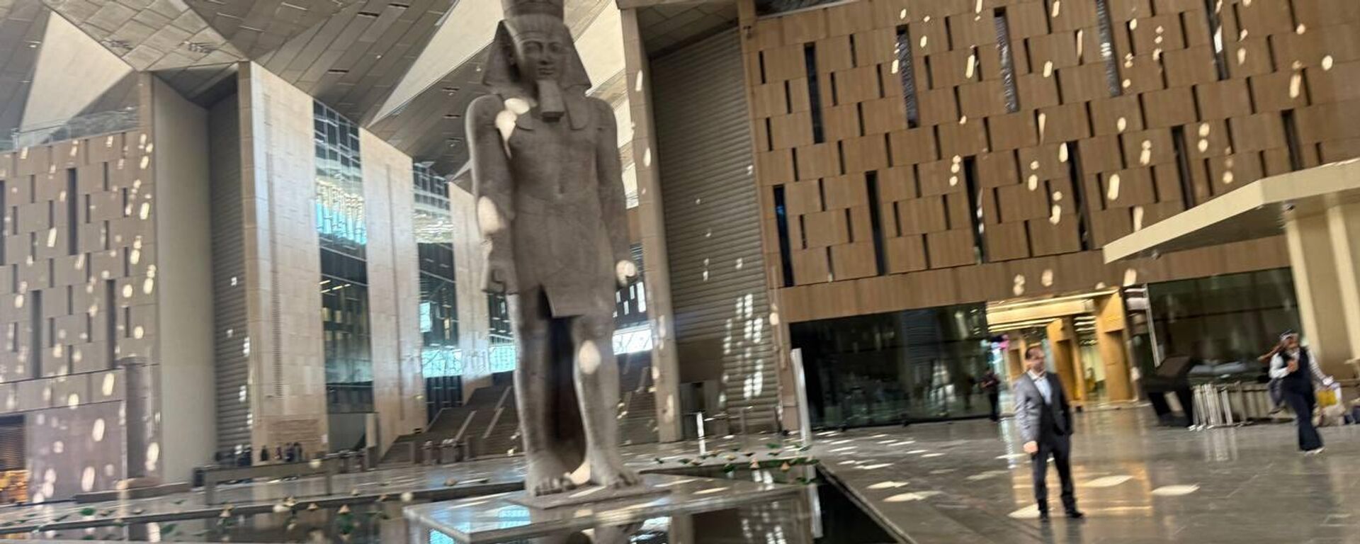 المتحف المصري الكبير - سبوتنيك عربي, 1920, 27.10.2025