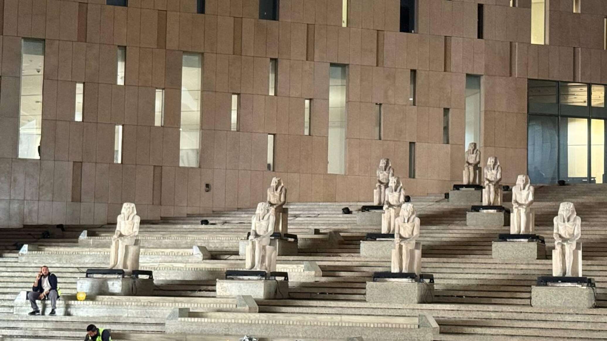 قبيل افتتاحه بساعات... إليك "أهم الأرقام" عن المتحف المصري الكبير