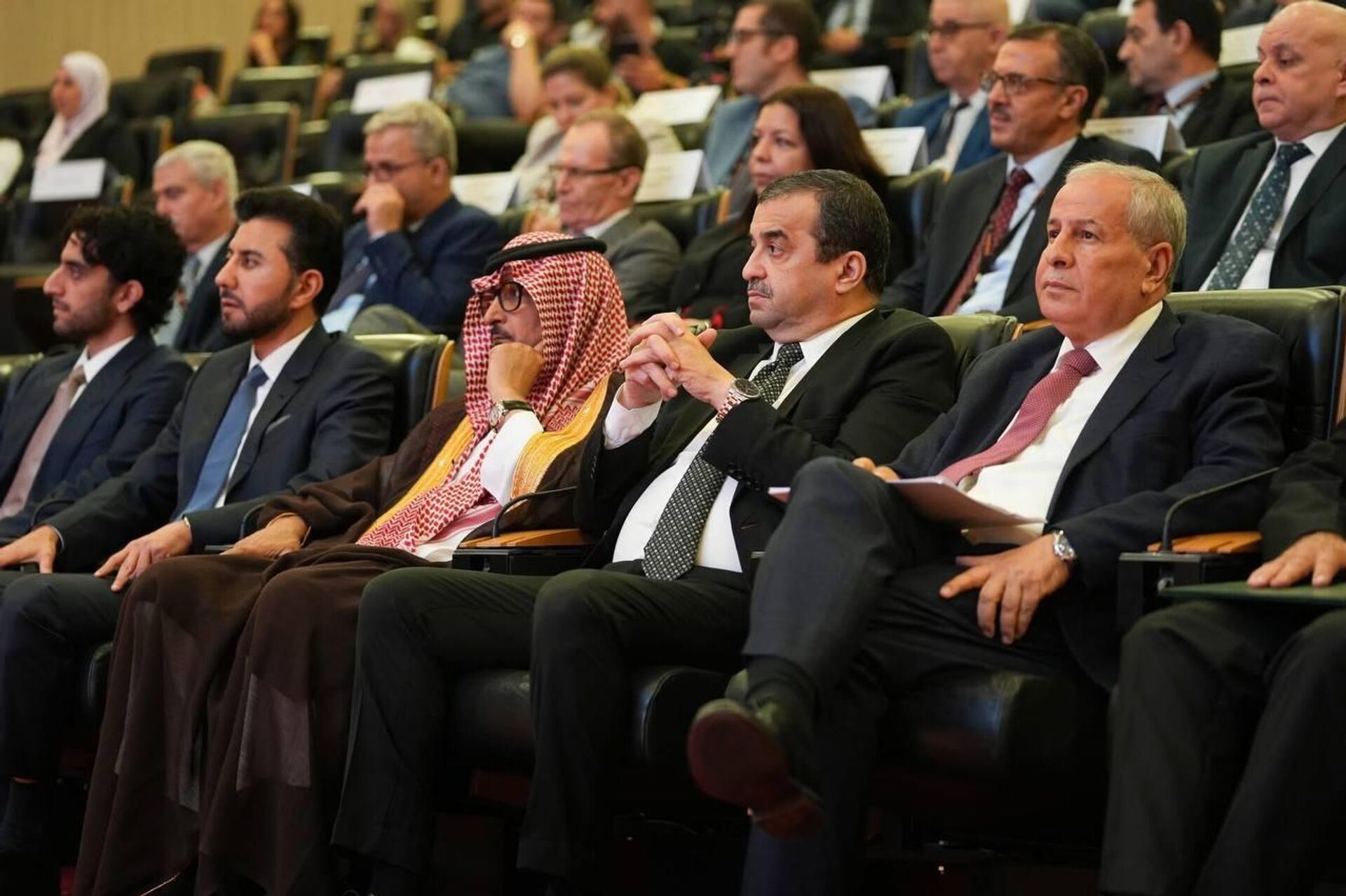 الجزائر توقع اتفاقيات شراكة تمتد لثلاثين سنة مع السعودية وتتعاون من دول الساحل - سبوتنيك عربي, 1920, 26.10.2025