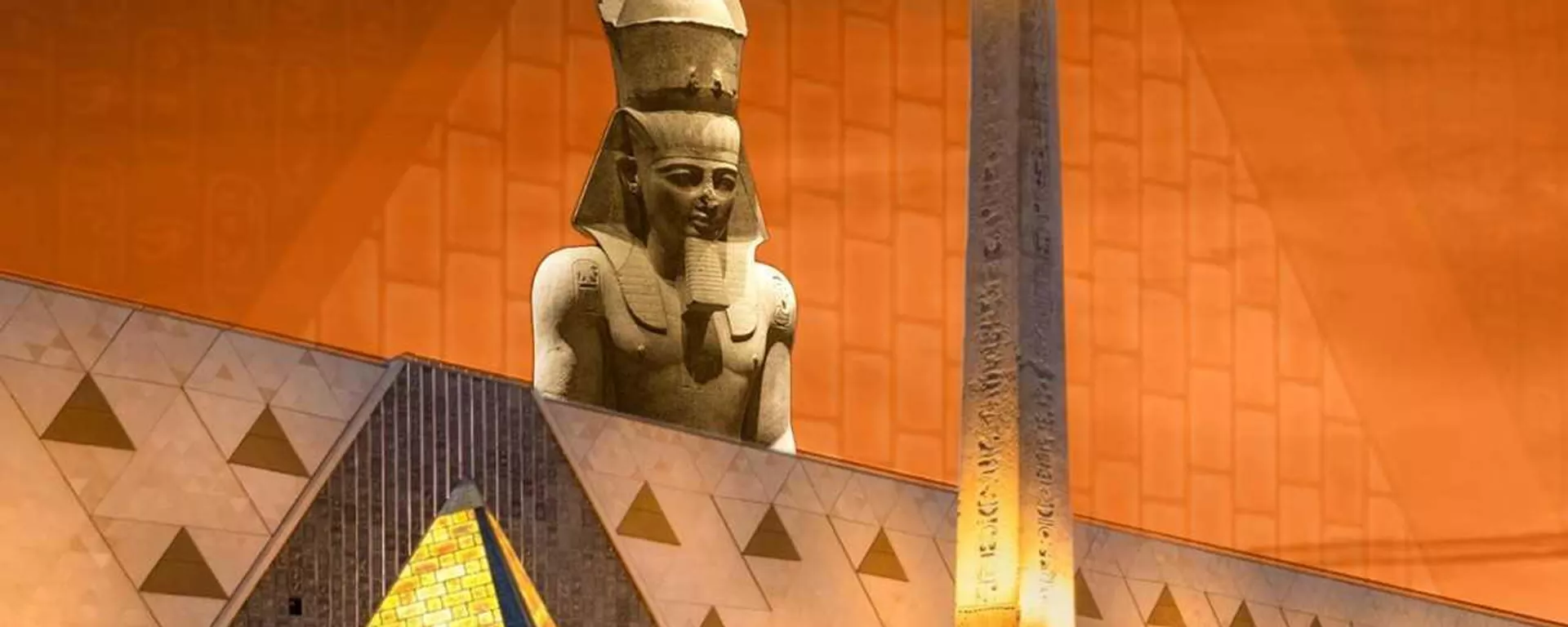 المتحف المصري الكبير.. أكبر متحف في العالم مخصص لحضارة واحدة المتحف المصري الكبير.. أكبر متحف في العالم مخصص لحضارة واحدة - سبوتنيك عربي, 1920, 31.10.2025