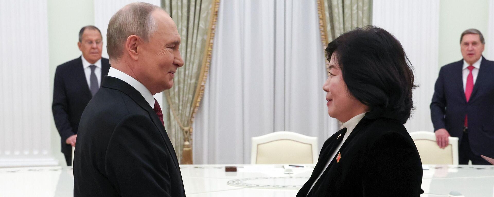  الرئيس الروسي فلاديمير بوتين، يستقبل وزيرة خارجية وزيرة خارجية كوريا الديمقراطية الشعبية، تشوي سون هوي - سبوتنيك عربي, 1920, 27.10.2025