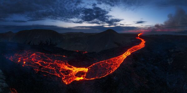 صورة جوية تظهر مناظر طبيعية مفتوحة في لقطة بانورامية ساحرة في استراليا. صورة جوية تظهر مناظر طبيعية مفتوحة في لقطة بانورامية ساحرة في استراليا. - سبوتنيك عربي