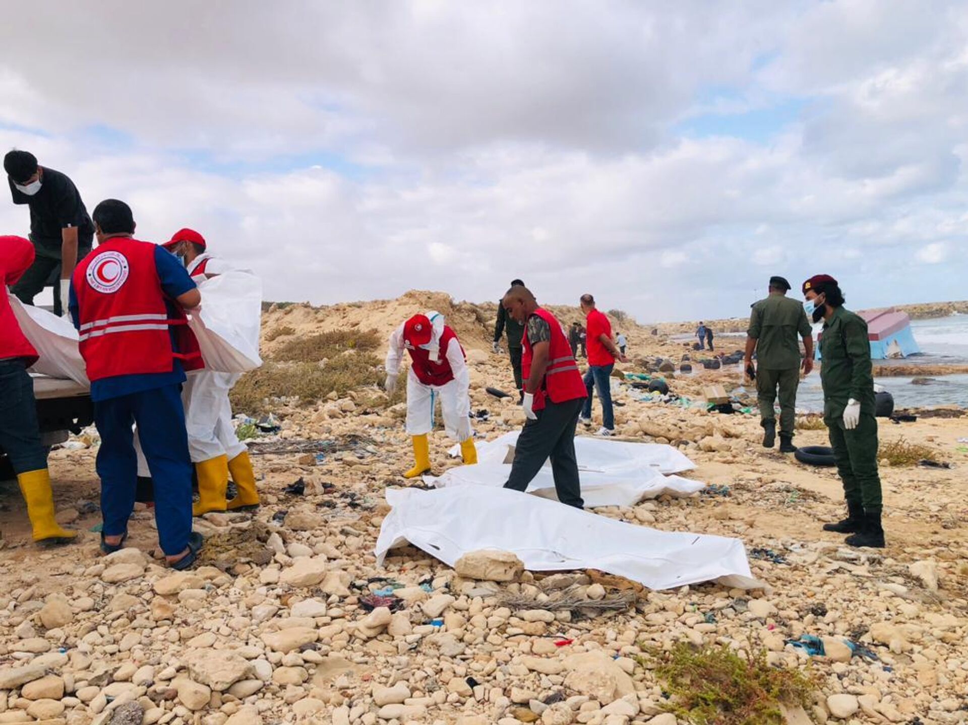  الهلال الأحمر الليبي - سبوتنيك عربي, 1920, 28.10.2025