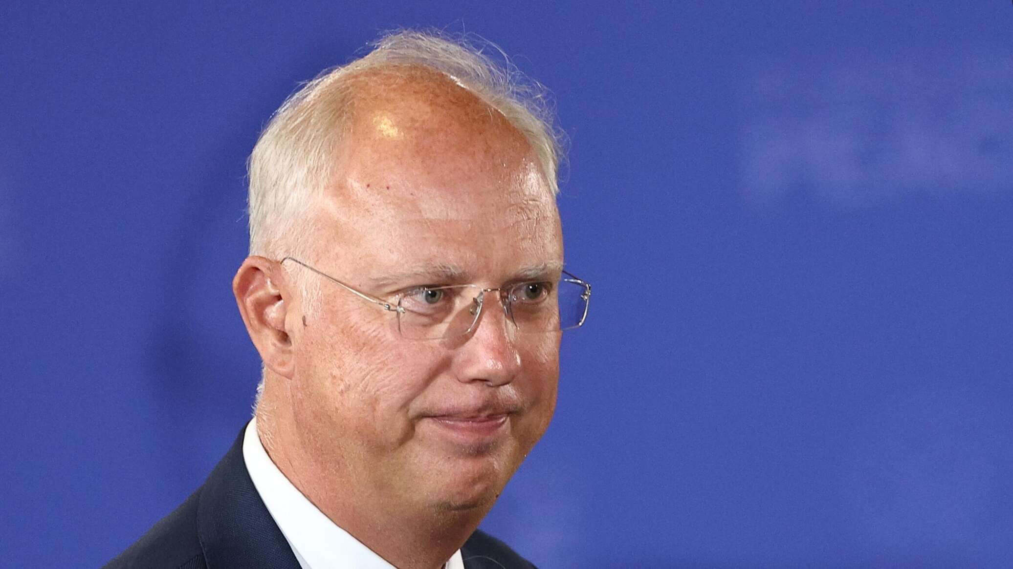 دميترييف: أوروبا وبريطانيا أنفقتا أكثر من 100 مليار يورو على تمويل الأسلحة لأوكرانيا