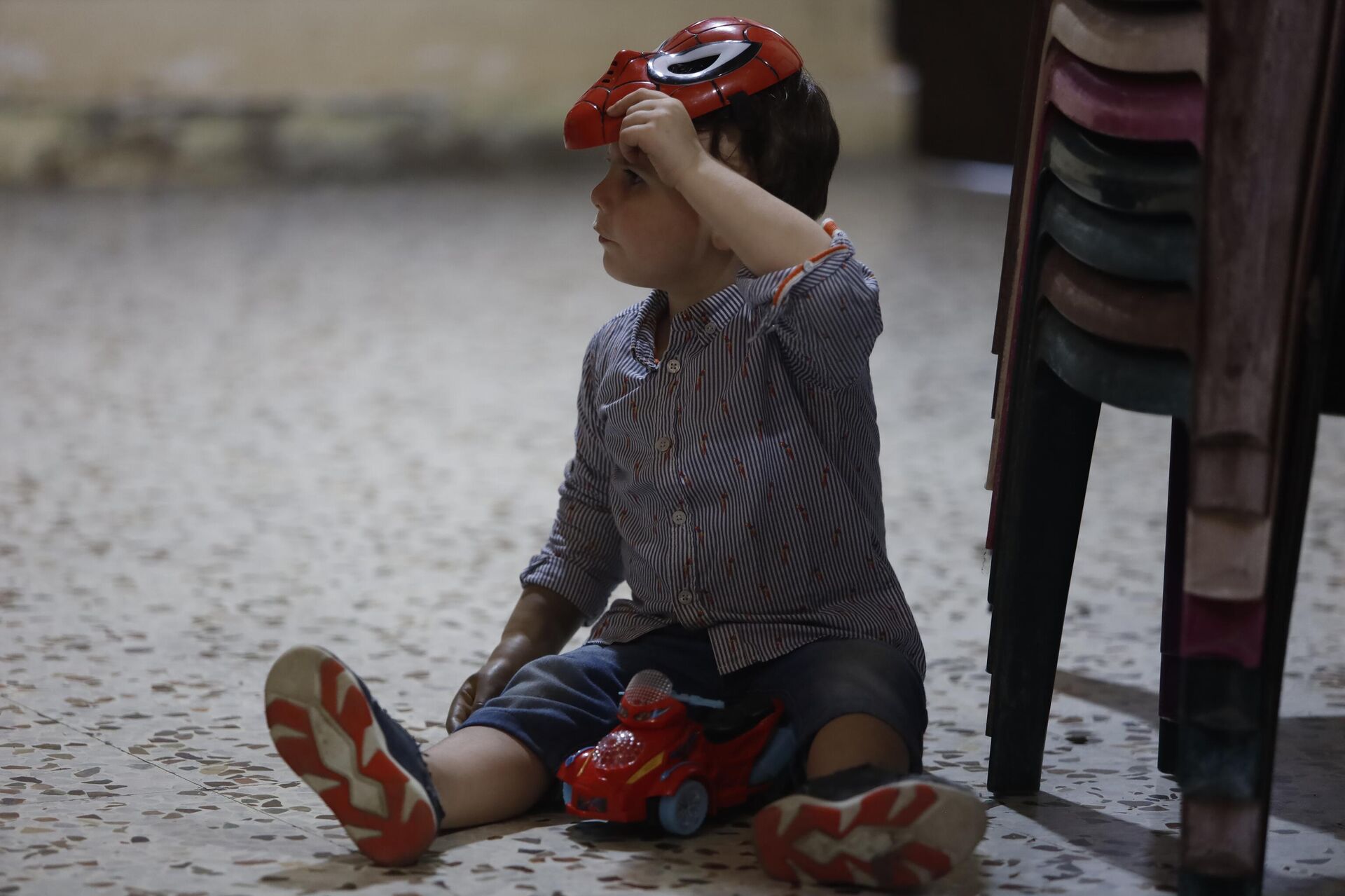 بعد خمس عشرة ساعة تحت الأنقاض... قصة نجاة الطفل علي خليفة من غارة الصرفند بعد خمس عشرة ساعة تحت الأنقاض... قصة نجاة الطفل علي خليفة من غارة الصرفند - سبوتنيك عربي, 1920, 30.10.2025