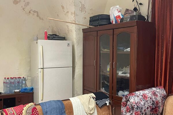 كنيسة تؤوي عائلة نازحة من مخيم طولكرم شمالي الضفة الغربية - سبوتنيك عربي