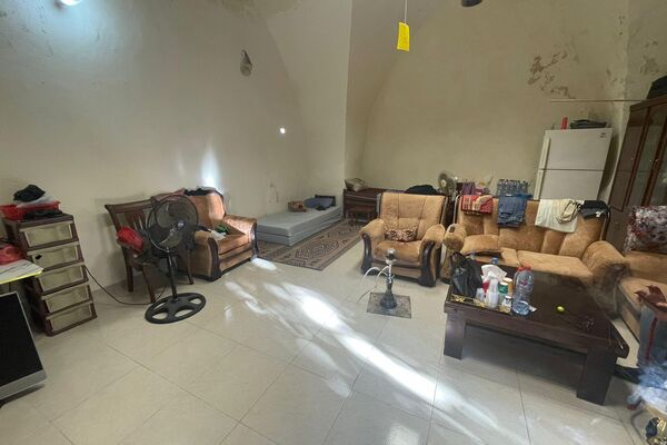 كنيسة تؤوي عائلة نازحة من مخيم طولكرم شمالي الضفة الغربية - سبوتنيك عربي