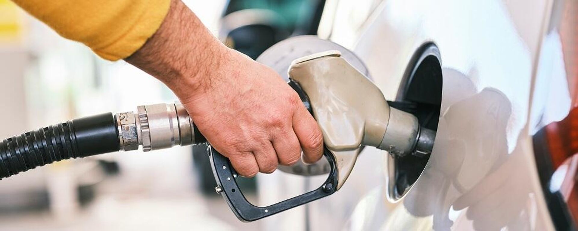 محطة وقود محطة وقود - سبوتنيك عربي, 1920, 31.10.2025