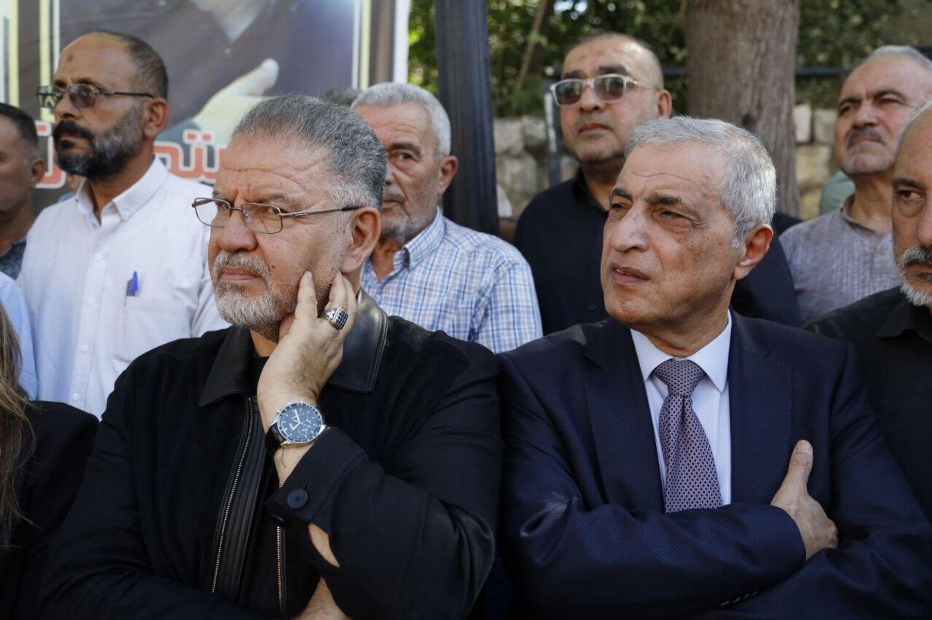 وقفة تضامنية نفذها تجمع بلدات الجنوب أمام مبنى محافظة النبطية جنوبي لبنان - سبوتنيك عربي, 1920, 31.10.2025