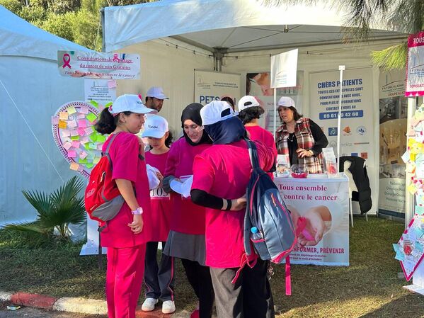 سباق  نسوي للتوعية بأهمية الرياضة في مكافحة السرطان في الجزائر   - سبوتنيك عربي