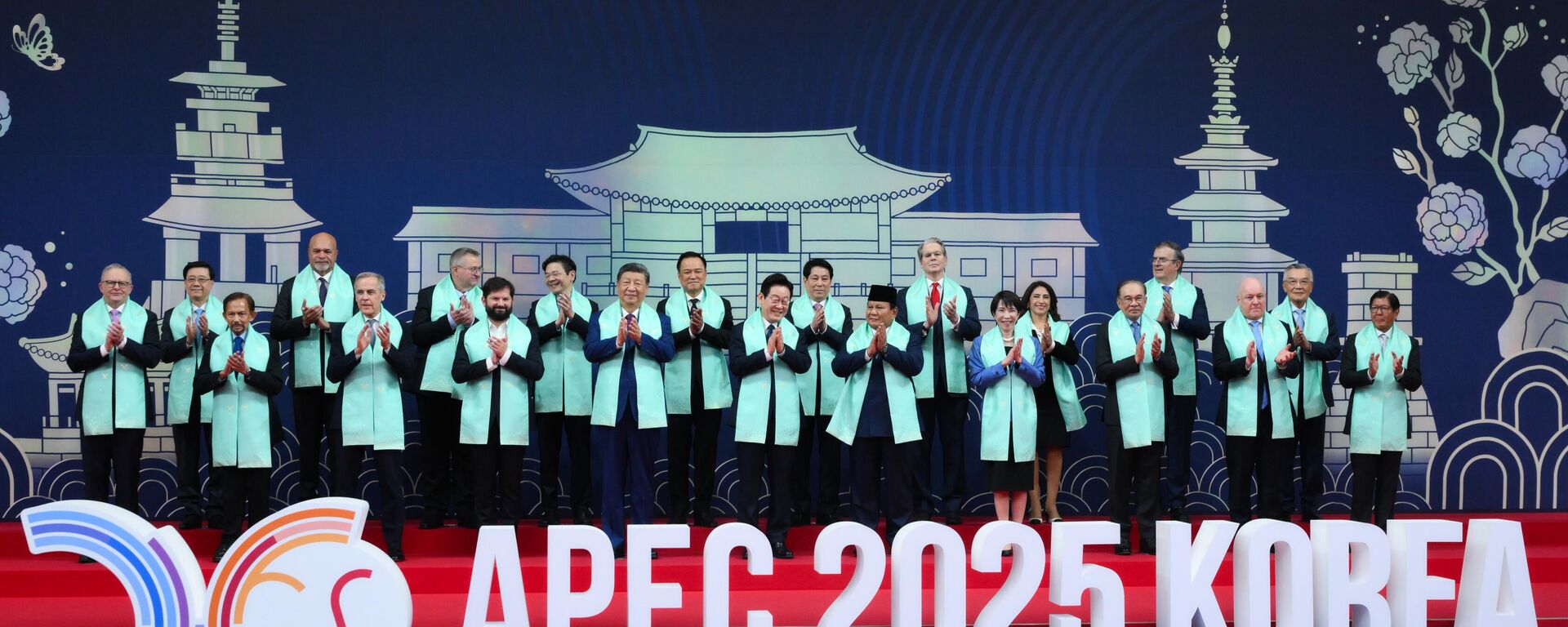 قمة التعاون الاقتصادي لدول آسيا والمحيط الهادئ، بكوريا الجنوبية - سبوتنيك عربي, 1920, 01.11.2025