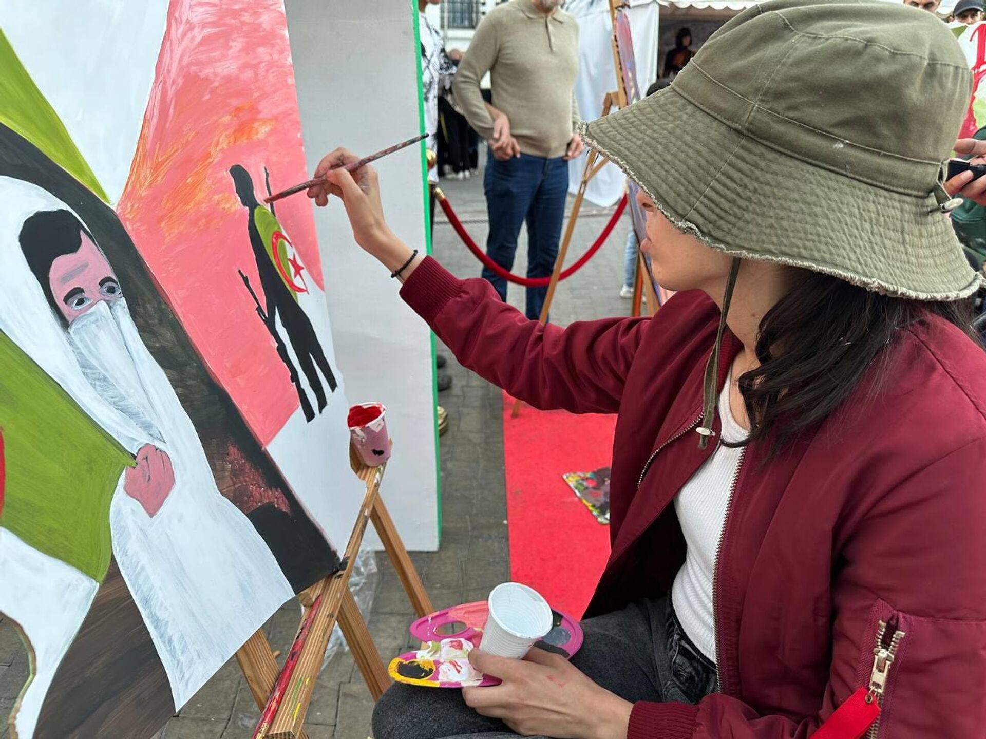 الجزائر تحيي الذكرى الـ71 للثورة... رؤية رسمية وشعبية لمواصلة البناء والتشييد - سبوتنيك عربي, 1920, 01.11.2025