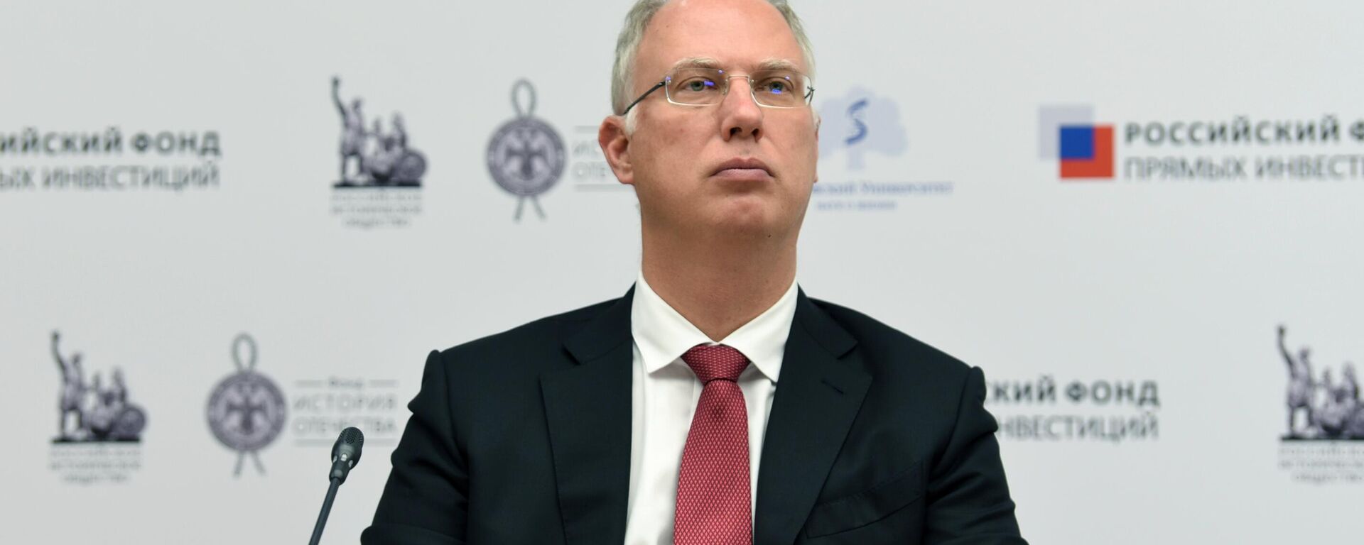 كيريل دميترييف، رئيس صندوق الاستثمار المباشر الروسي والممثل الخاص للرئيس الروسي للاستثمار والتعاون الاقتصادي مع الدول الأجنبية - سبوتنيك عربي, 1920, 21.11.2025