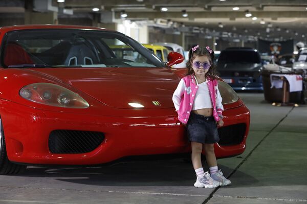 لبنان.. طرابلس تستحضر ذاكرة الزمن الجميل في معرض للسيارات الكلاسيكية - سبوتنيك عربي