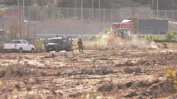 خطة الضم الزاحف تتيح مصادرة الأراضي وربط المستوطنات جنوب الضفة وتغير الجغرافيا - سبوتنيك عربي