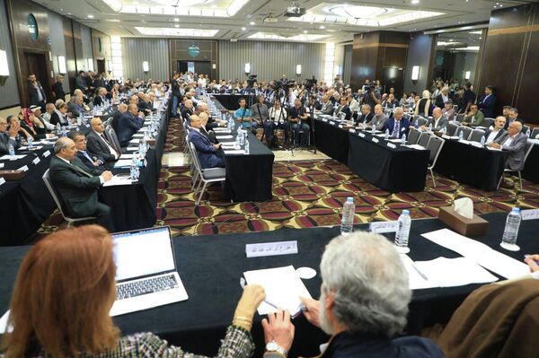 افتتاح المؤتمر القومي العربي بدورته الرابعة والثلاثين في بيروت - سبوتنيك عربي