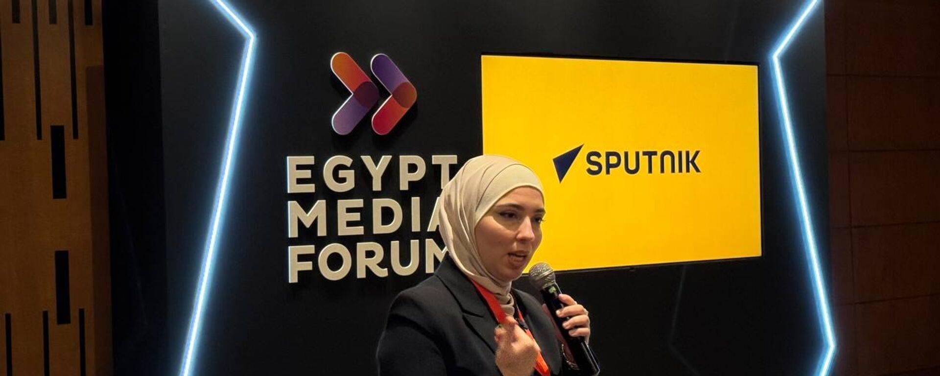 سبوتنيك تستعرض تجربتها الخاصة بالذكاء الاصطناعي في منتدى مصر للإعلام  - سبوتنيك عربي, 1920, 08.11.2025