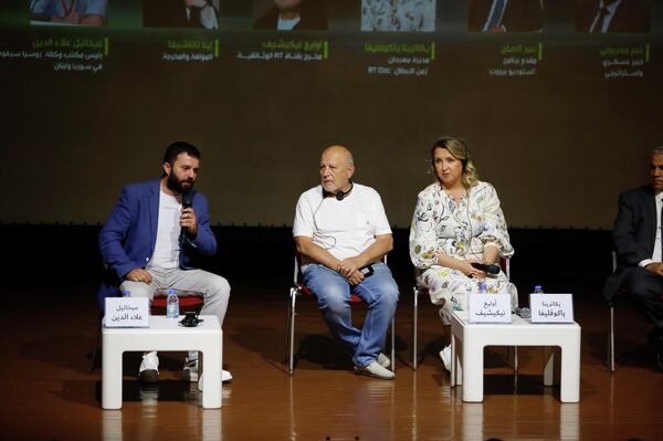 مهرجان زمن الأبطال في بيروت - سبوتنيك عربي