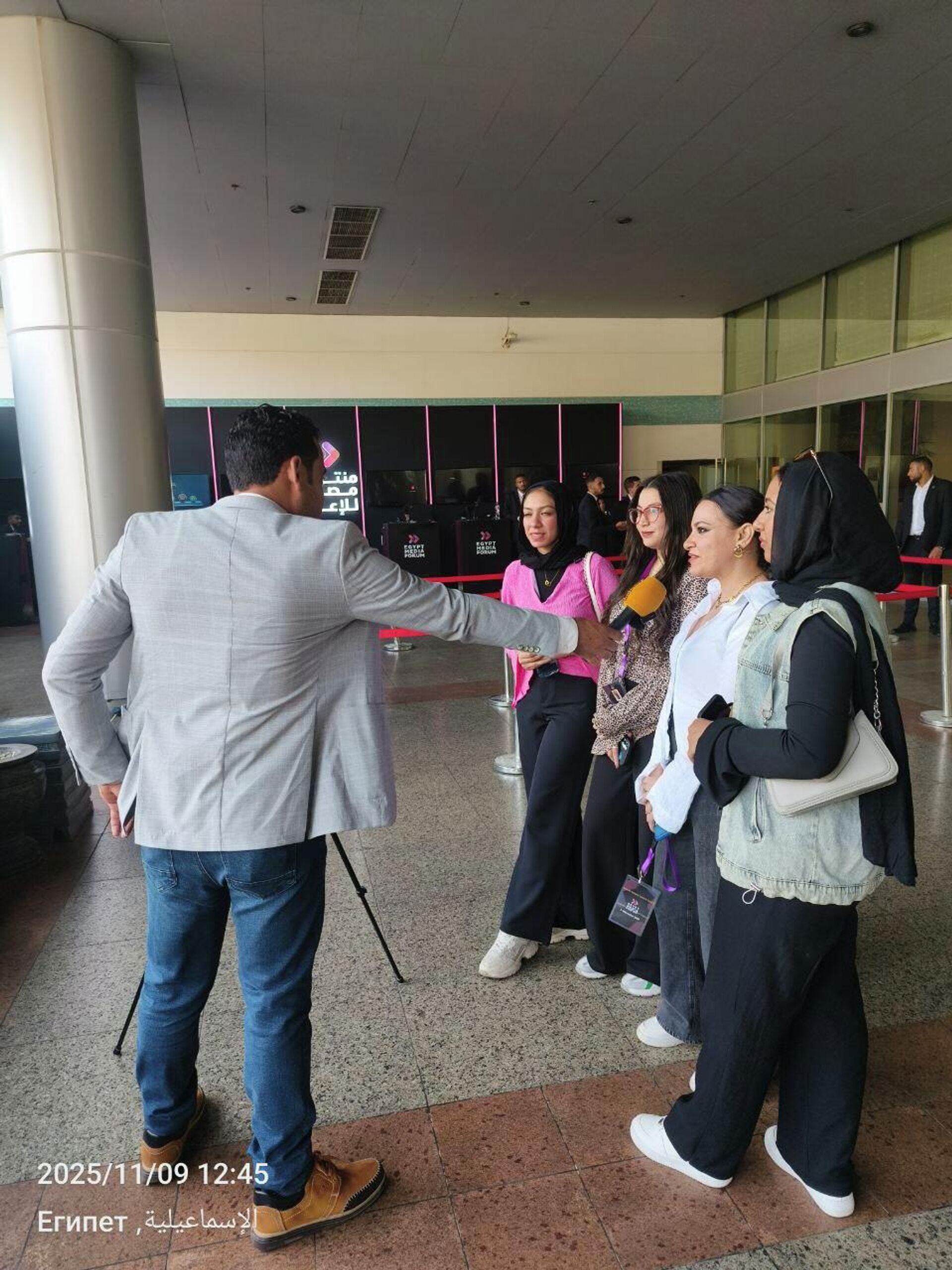 طلبة كليات الإعلام بمصر  - سبوتنيك عربي, 1920, 09.11.2025