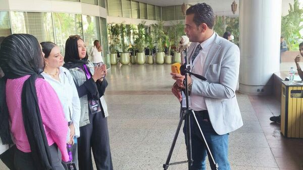 طلبة كليات الإعلام بمصر  - سبوتنيك عربي