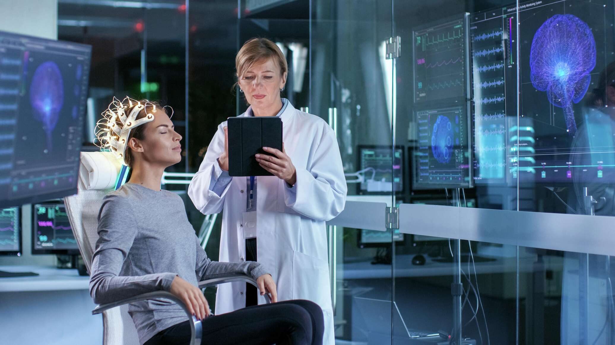 قراءة أفكار الناس وترجمتها لنص مقروء لم يعد ضربا من الخيال